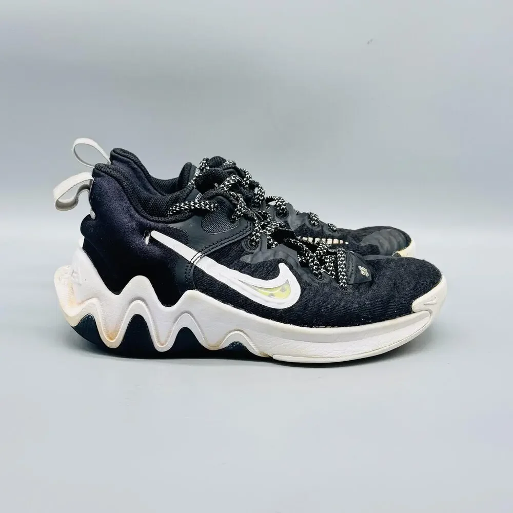 Nike Shoes Kids Boys 4 Black White Giannis Immortality Basketball Sneakers